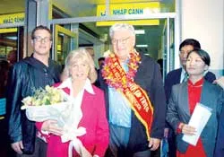 Hàng không Việt Nam đón hành khách thứ 14 triệu